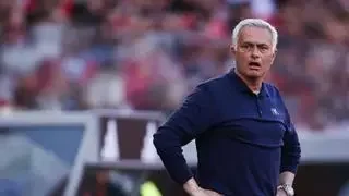 Mourinho niega contactos con el Real Madrid